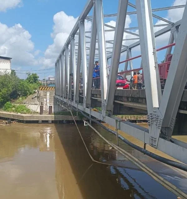 Jembatan Tarailu usai 3 pekerja terjatuh ke sungai(dok:Ist)