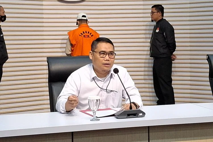 Direktur Penyidikan KPK Asep Guntur Rahayu menyatakan tengah mengusut dugaan pemerasan, gratifikasi, dan pengadaan barang dan jasa di lingkungan Pemkot Semarang./Ist