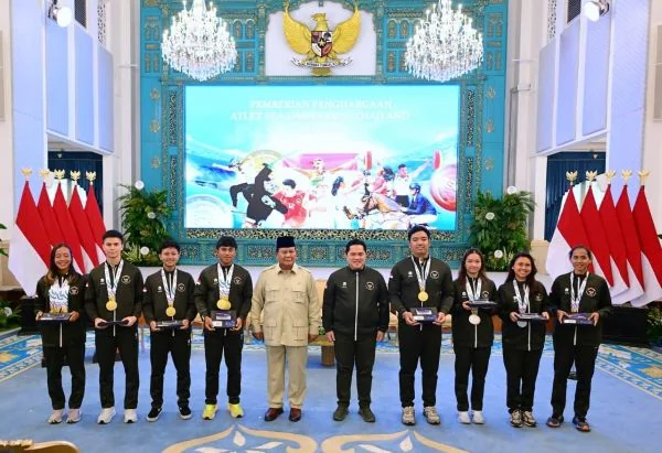 Para atlet Indonesia saat menerima apresiasi langsung dari Presiden Prabowo Subianto di Istana Negara (Dok : Ist).