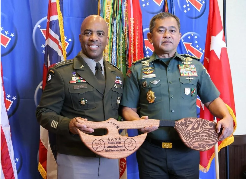 Komandan Jenderal USARPAC Bertemu dengan Kepala Staff TNI AD