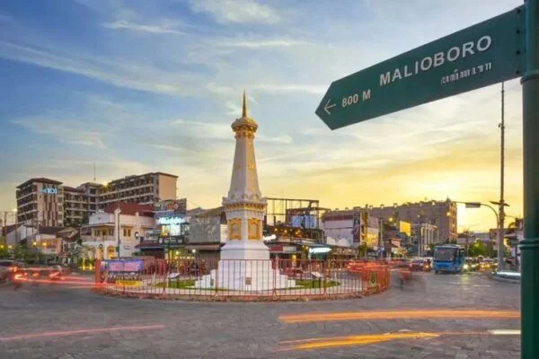 Tugu Jogja (Dok : Int).