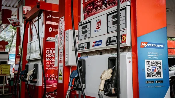 Pembelian BBM Pertamina menggunakan barcode (Dok : Int).