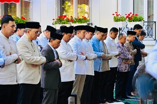Prabowo Salat Iduladha Bersama Diaspora Indonesia di Paris (Dok : Setneg).